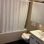 Cozy 1br In Popular Kreis 3 - West 11 Apartman *