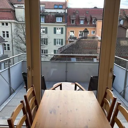 Cozy 1br In Popular Kreis 3 - West 11 *