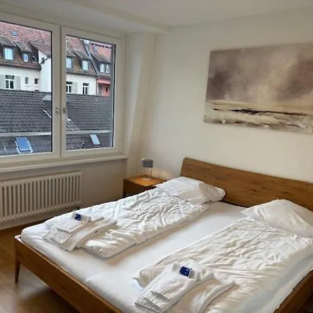 Apartment Cozy 1br In Popular Kreis 3 - West 11 Zurich