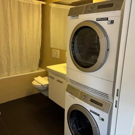 Cozy 1br In Popular Kreis 3 - West 11