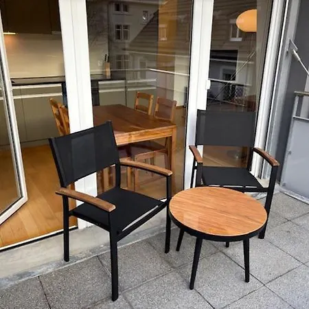 Cozy 1br In Popular Kreis 3 - West 11