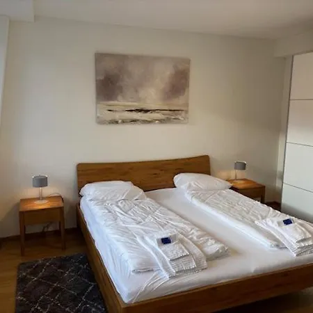 Cozy 1br In Popular Kreis 3 - West 11 Apartman